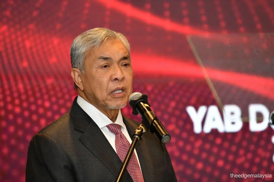 Zahid to meet Terengganu MB over warning notices on Felda, FGV land